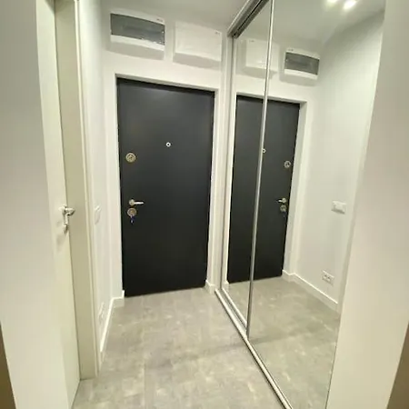 Cosy Luxury Studio Dristor Apartment *